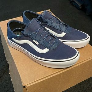 Vans old school comfy Cush sneakers. Size 10.5 men’s